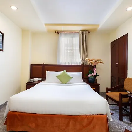 Lucasta Saigon Hotel Ho Chi Minh City Exterior photo