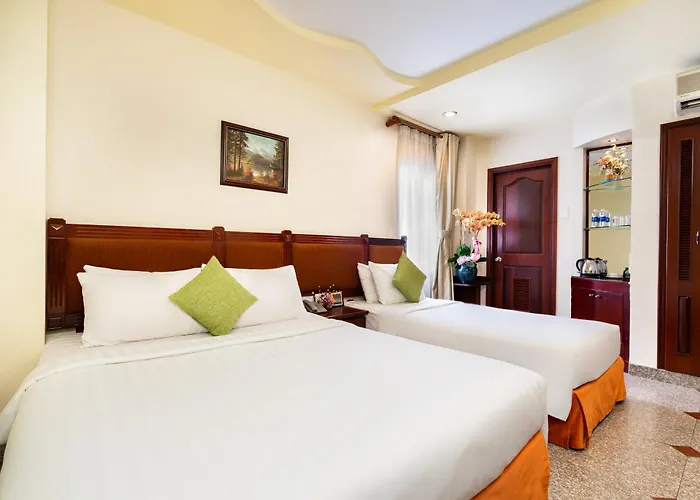 Lucasta Saigon Hotel